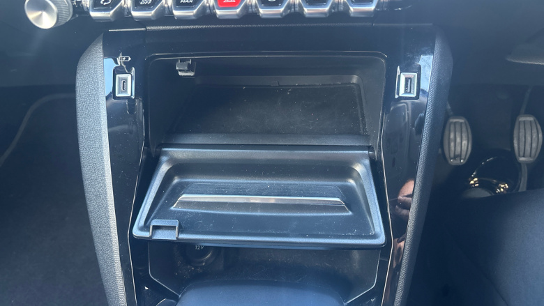 Peugeot 2008 1.2 PureTech 130 Allure Premium 5dr Petrol Estate